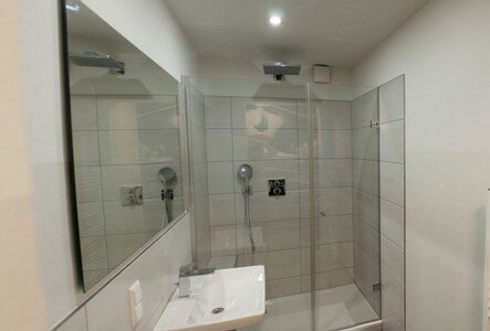 iq hotel gmbh hannover (28).jpg